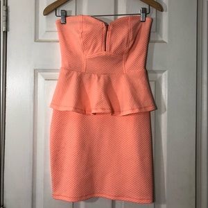 2b Bebe size small dress. Like new